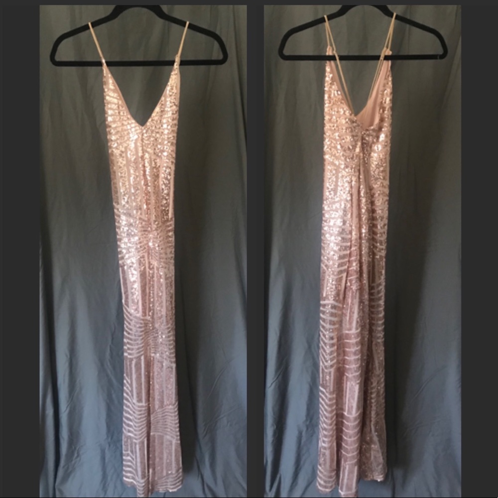 Kearia V-Neck Sequin Bodycon Rose Gold Maxi Dress
